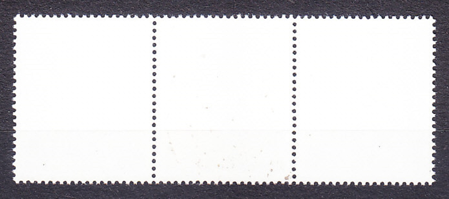 NDR 1975, Michel 2050-2052, ** čistá séria v páske. MARXISTI.