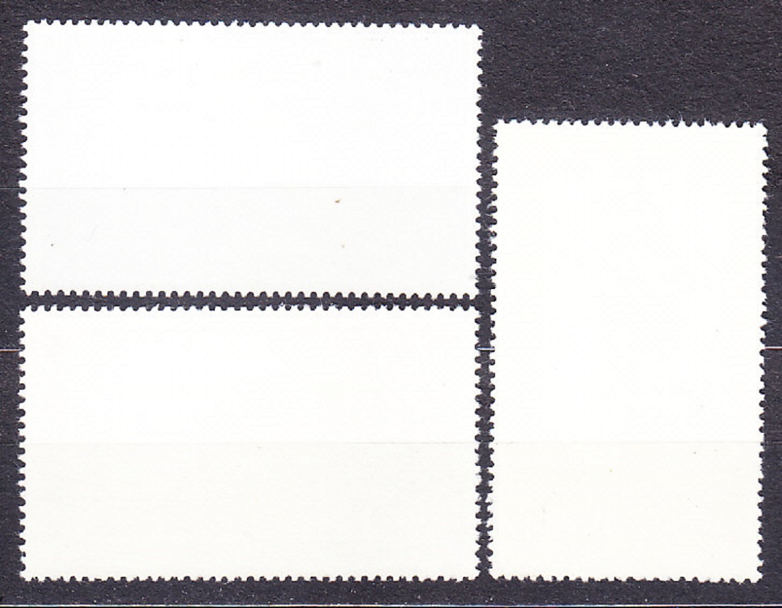 NDR 1975, Michel 2086-2088, ** čistá séria. MESTO WEIMAR.