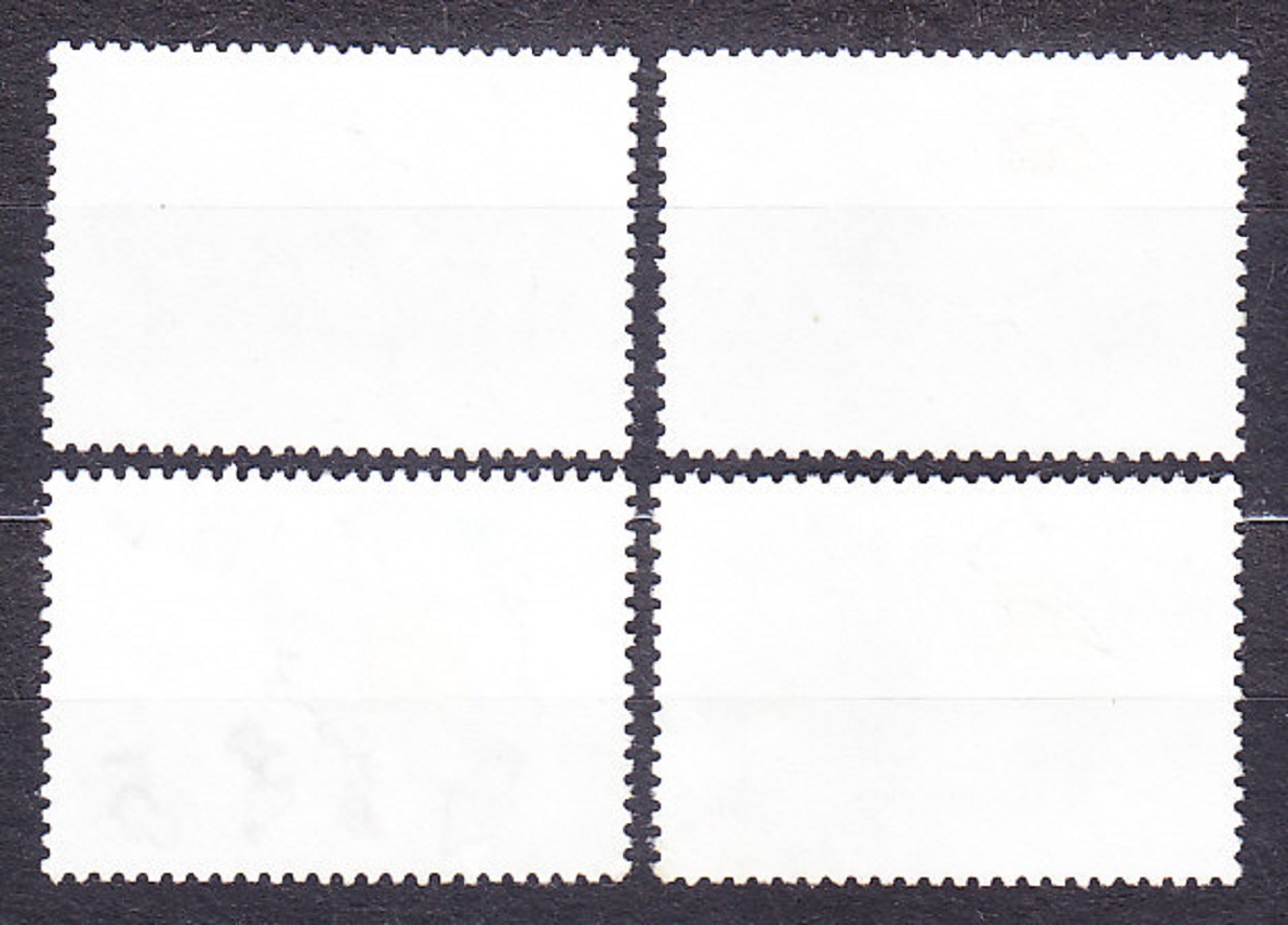 HOLANDSKO 1982, Michel 1203-1206, razená séria. BLAHOŽELANIA - KVETY.