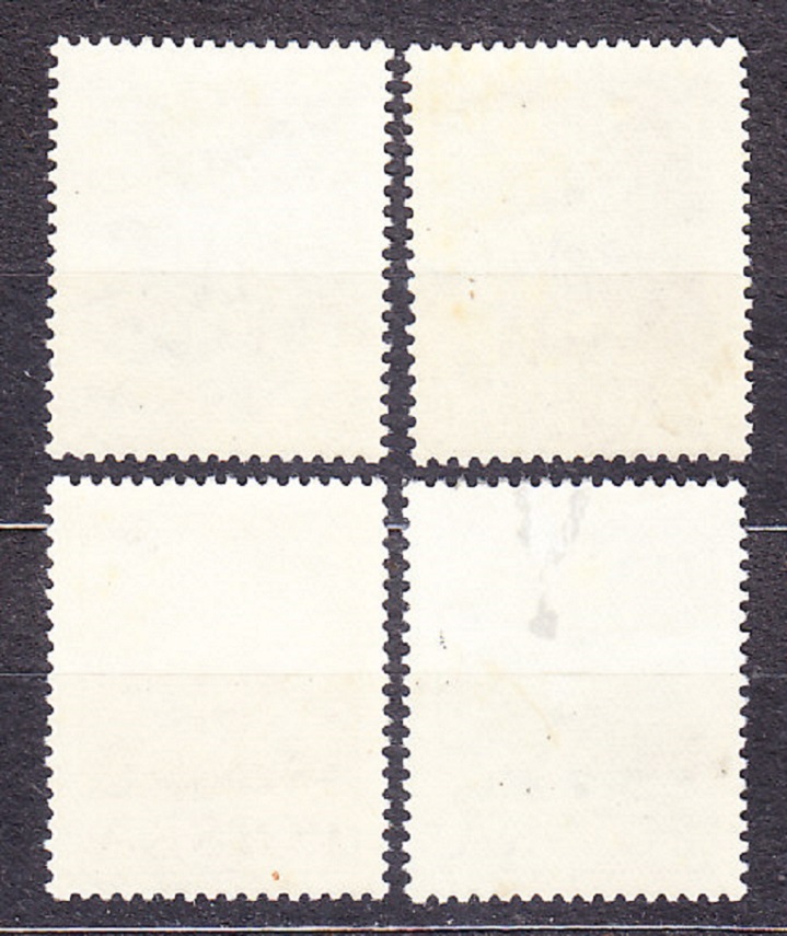 POĽSKO 1955, Michel 930-933, razená séria. PALÁC KULTÚRY VO VARŠAVE.