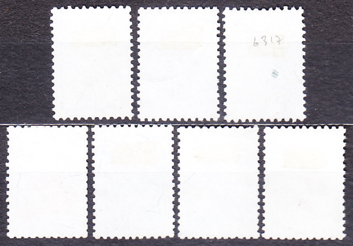 RUSKO 1998, Michel 628-629, 631, 633, 635, 637-638, razené. STAVBY, SYMBOLY, ERB.