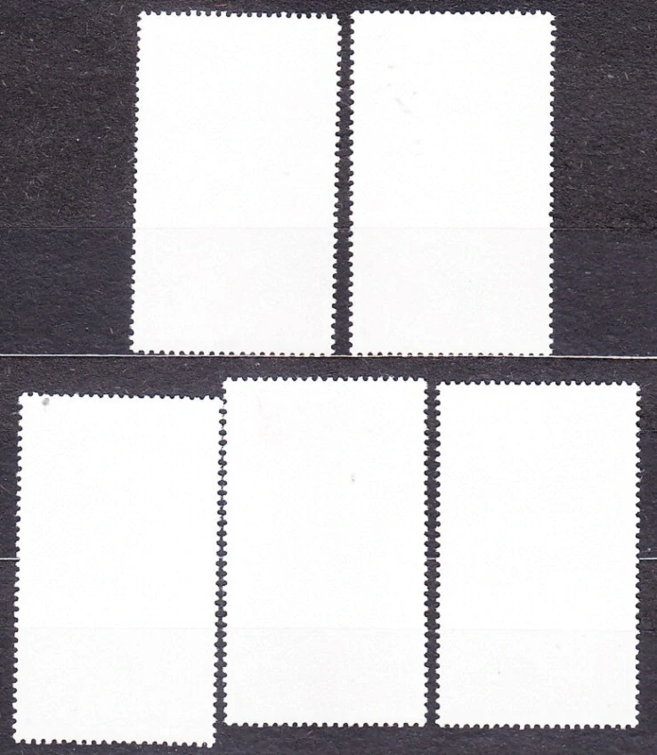GUINEA 1988, Michel 1208-1212, razené. VTÁCTVO A MOTÝLE.