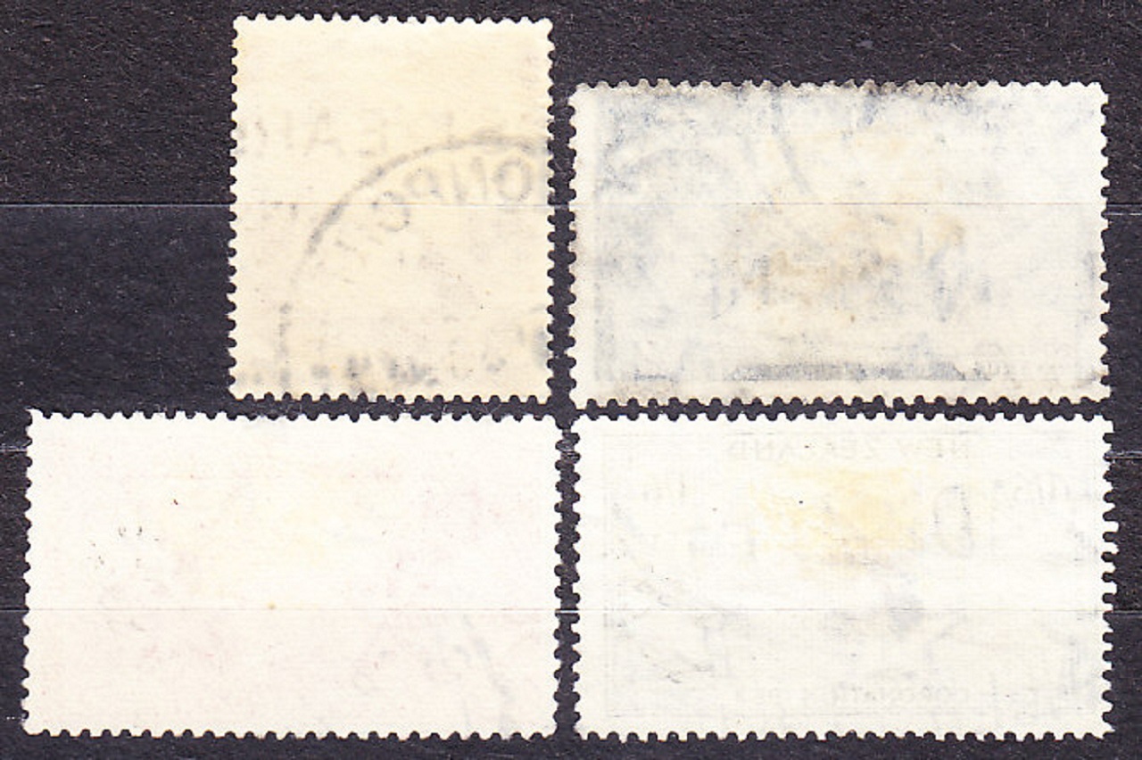 NOVÝ ZÉLAND 1953, Michel 322-324, 326, razené. KRÁĽOVNÁ ALŽBETA II. - KORUNOVÁCIA.