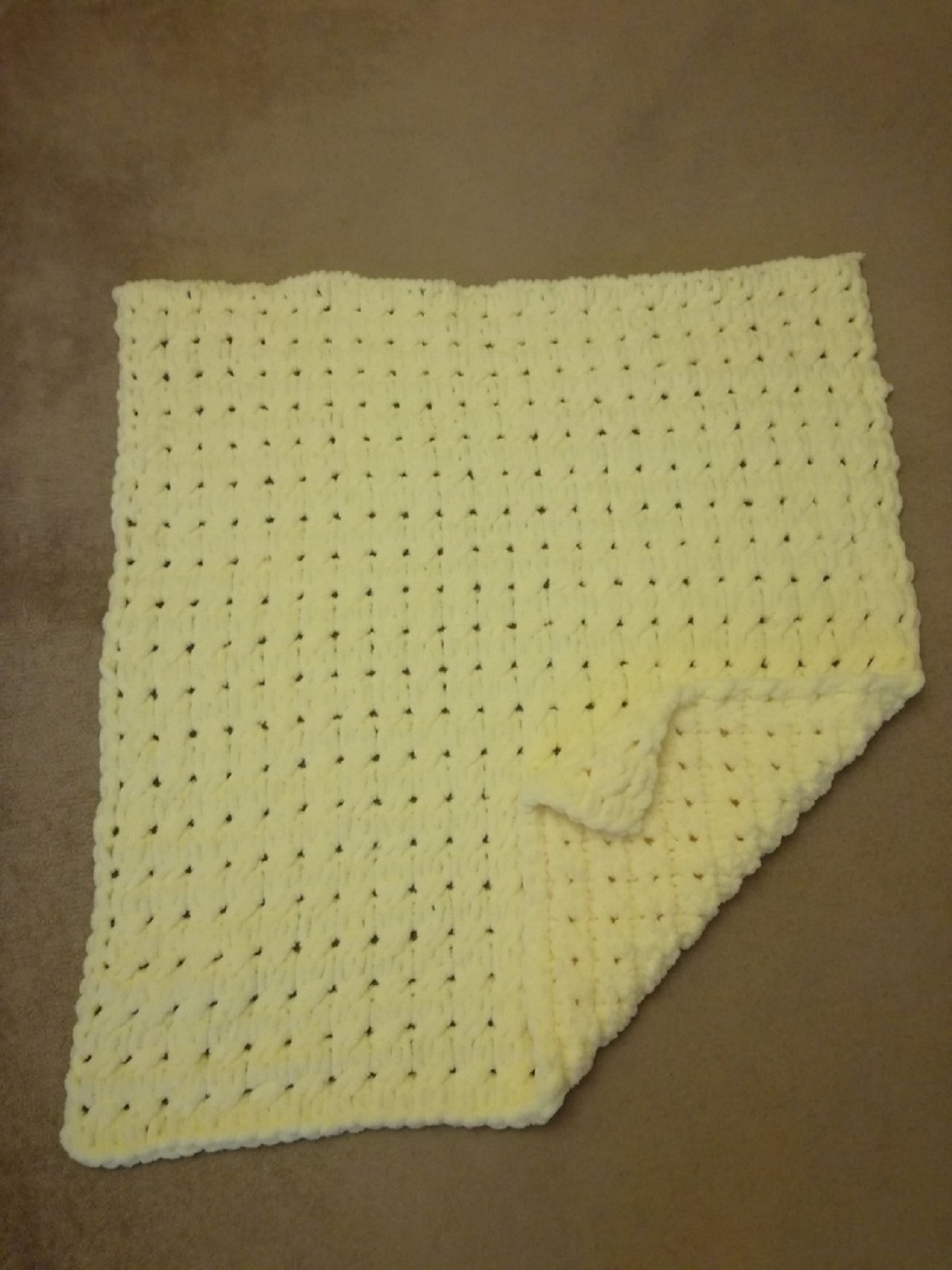 DEKA 90 cm x 90 cm - ŽLTÁ.