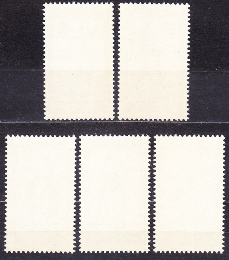ČSSR 1983, Pofis 2621-2625, ** čistá séria. STARÉ RYTINY - DOBOVÉ KOSTÝMY.