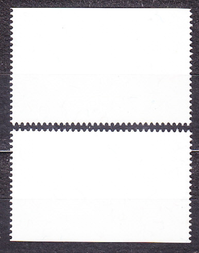 SINGAPUR 2000, Michel 1011-1012, ** čisté. RYBY, VYDRA.