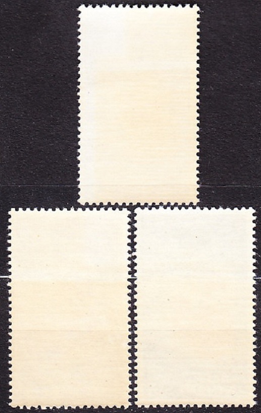 INDONÉZIA 1961, Michel 320-322, ** čistá séria. TROPICKÉ OVOCIE.