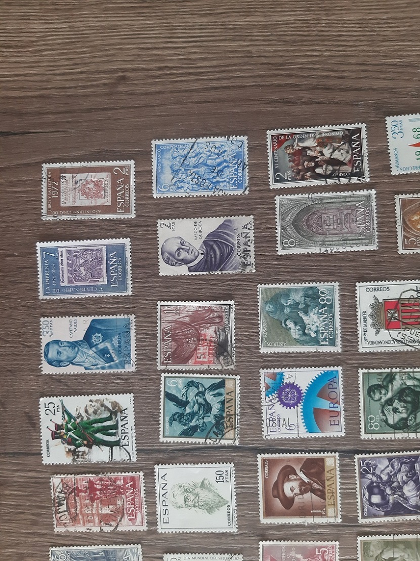ŠPANIELSKO, razené známky, každá iná. 100 KS.
