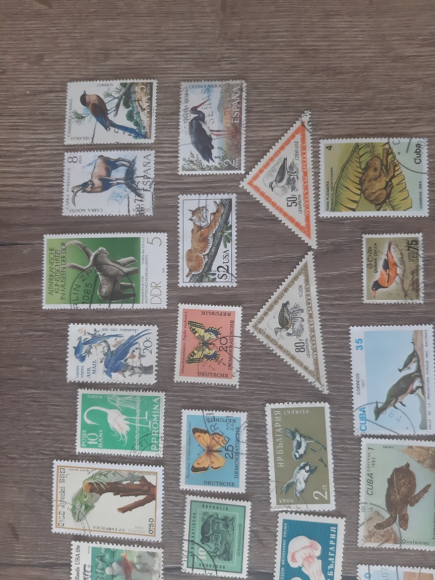 FAUNA, razené známky, každá iná. 100 KS.