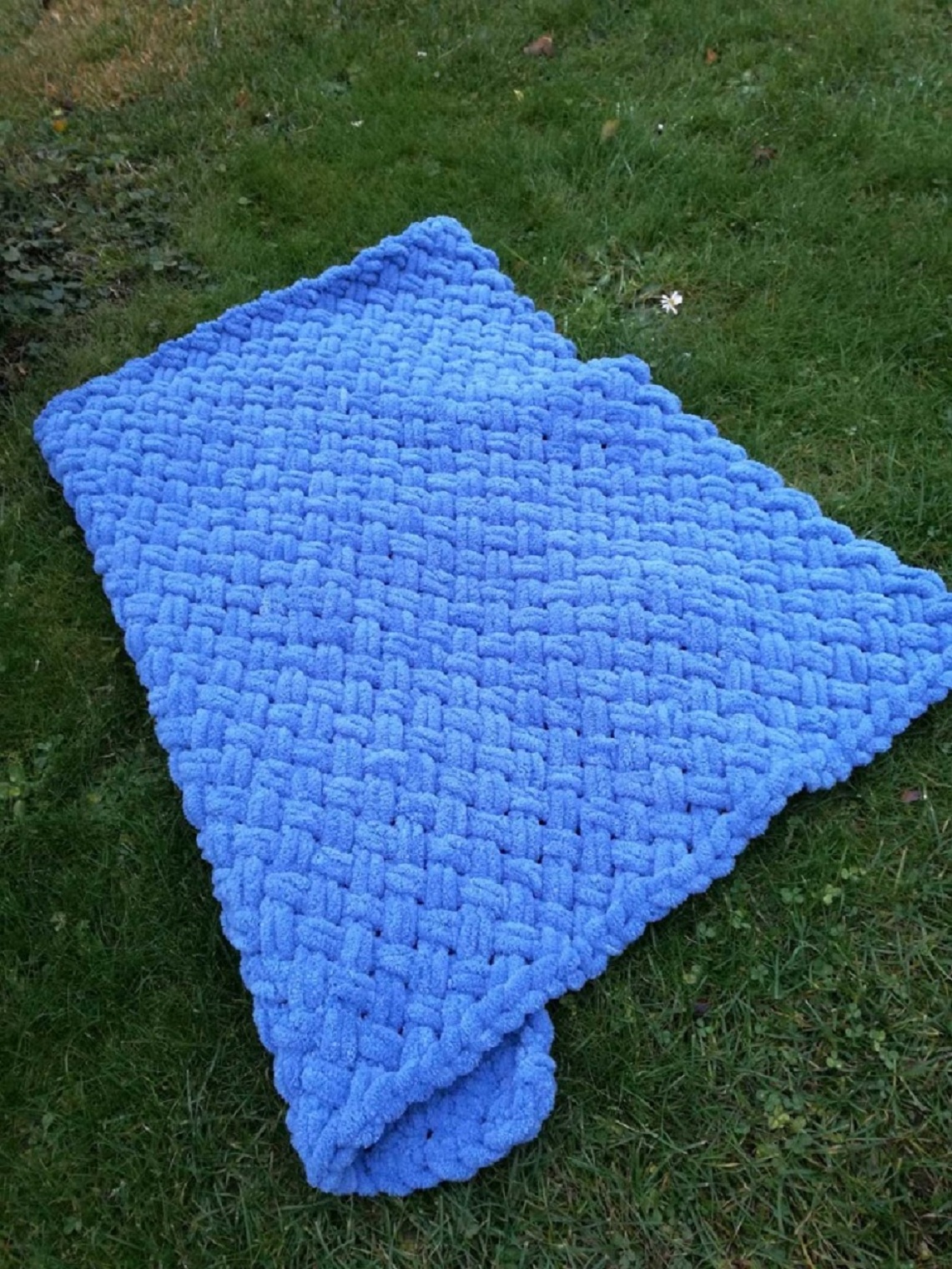 DEKA 74 cm x 76 cm - MODRÁ.