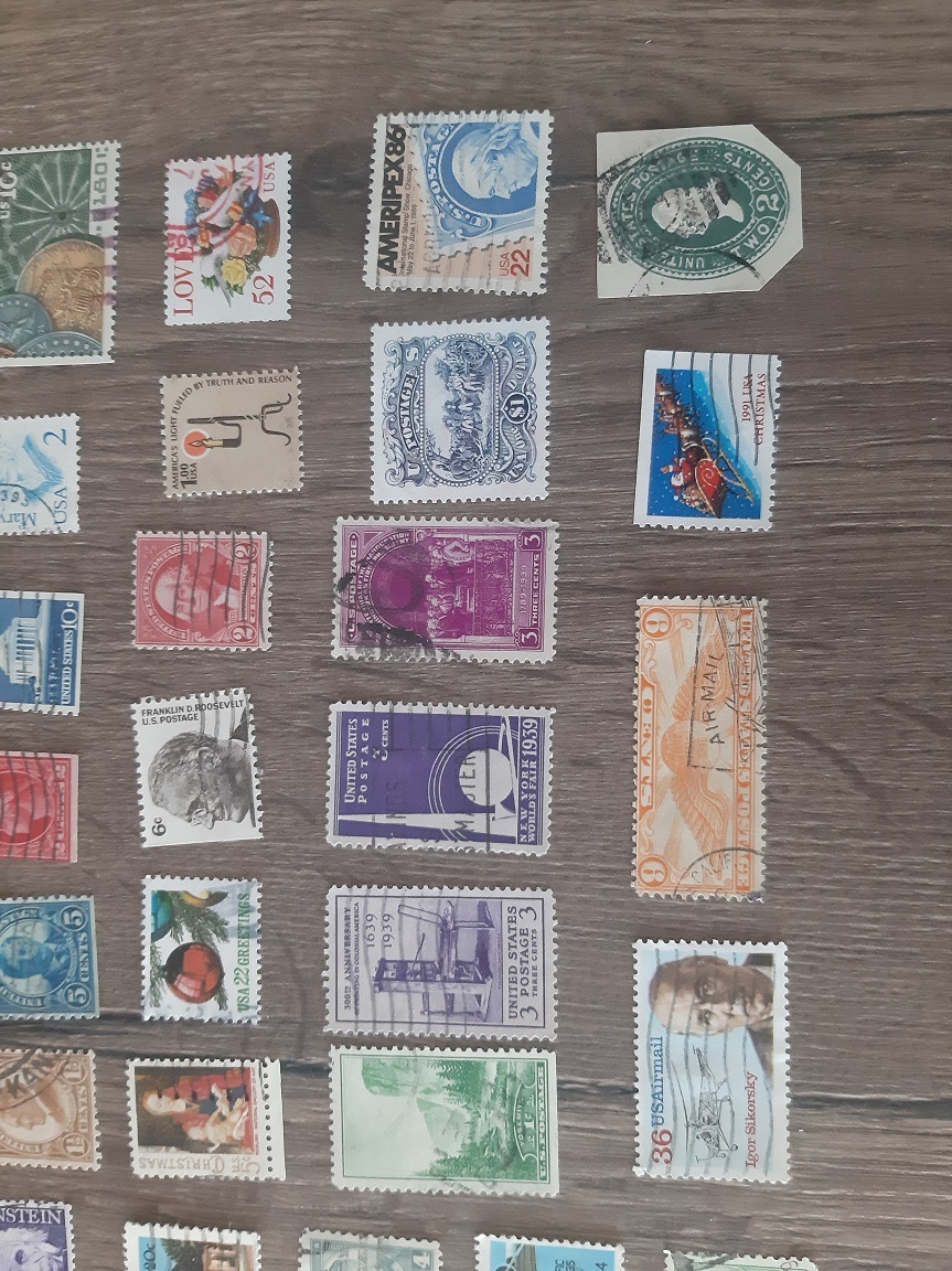USA, razené známky, každá iná. 100 KS.