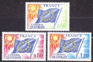 FRANCÚZSKO - SLUŽOBNÉ PRE RADU EURÓPY 1975, Michel 16-18, ** čistá séria. EURÓPSKA VLAJKA.