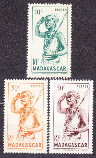 MADAGASCAR 1946, Michel 387-388, 390, * čisté. KOLÓNIE. TANEČNÍK.