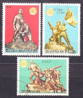 SEVERNÁ KÓREA 1976, Michel 1470-1472, razená séria. POMNÍKY ĽUDOVEJ ARMÁDY.