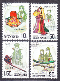 SEVERNÁ KÓREA 1998, Michel 4062-4065, razená séria. ĽUDOVÉ KROJE.