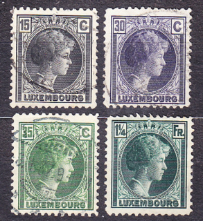LUXEMBURSKO 1930, Michel 221-223, 225, razené. VEĽKOVOJVODKYŇA CHARLOTTE.