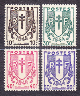 FRANCÚZSKO 1945, Michel 674-677, ** čisté. ERBY.