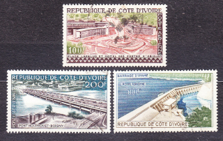 POBREŽIE SLONOVINY 1959, Michel 207-209, razená séria. KRAJINY.