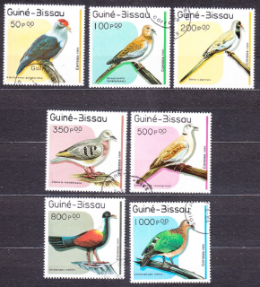 GUINEA-BISSAU 1989, Michel 1018-1024, razená séria. VTÁCTVO - HOLUBY.