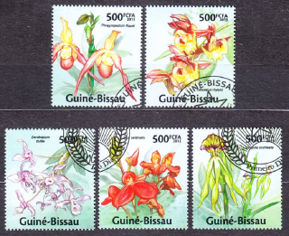 GUINEA-BISSAU 2013, lokálne vydanie, razená séria. ORCHIDEJE.