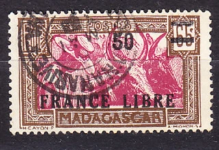 MADAGASCAR 1943, Michel 286, razená. KOLÓNIE. PRETLAČ FRANCE LIBRE.